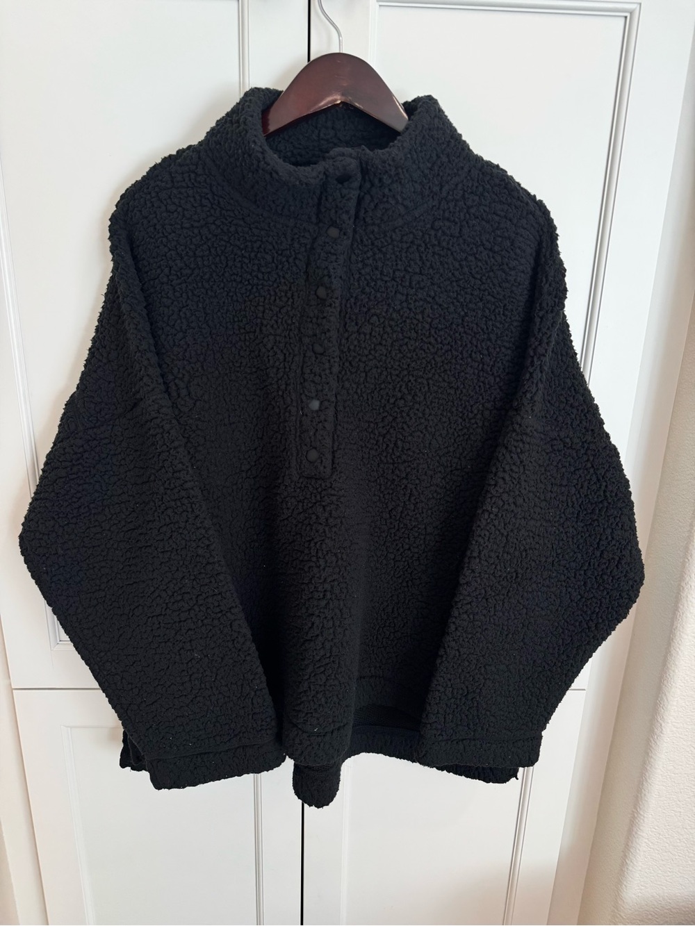 Aerie Teddy Fleece Pullover Black XL Like New